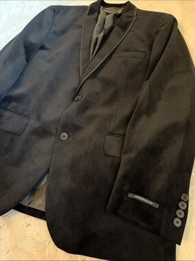 Men's Black Velvet Blazer 44R NWOT